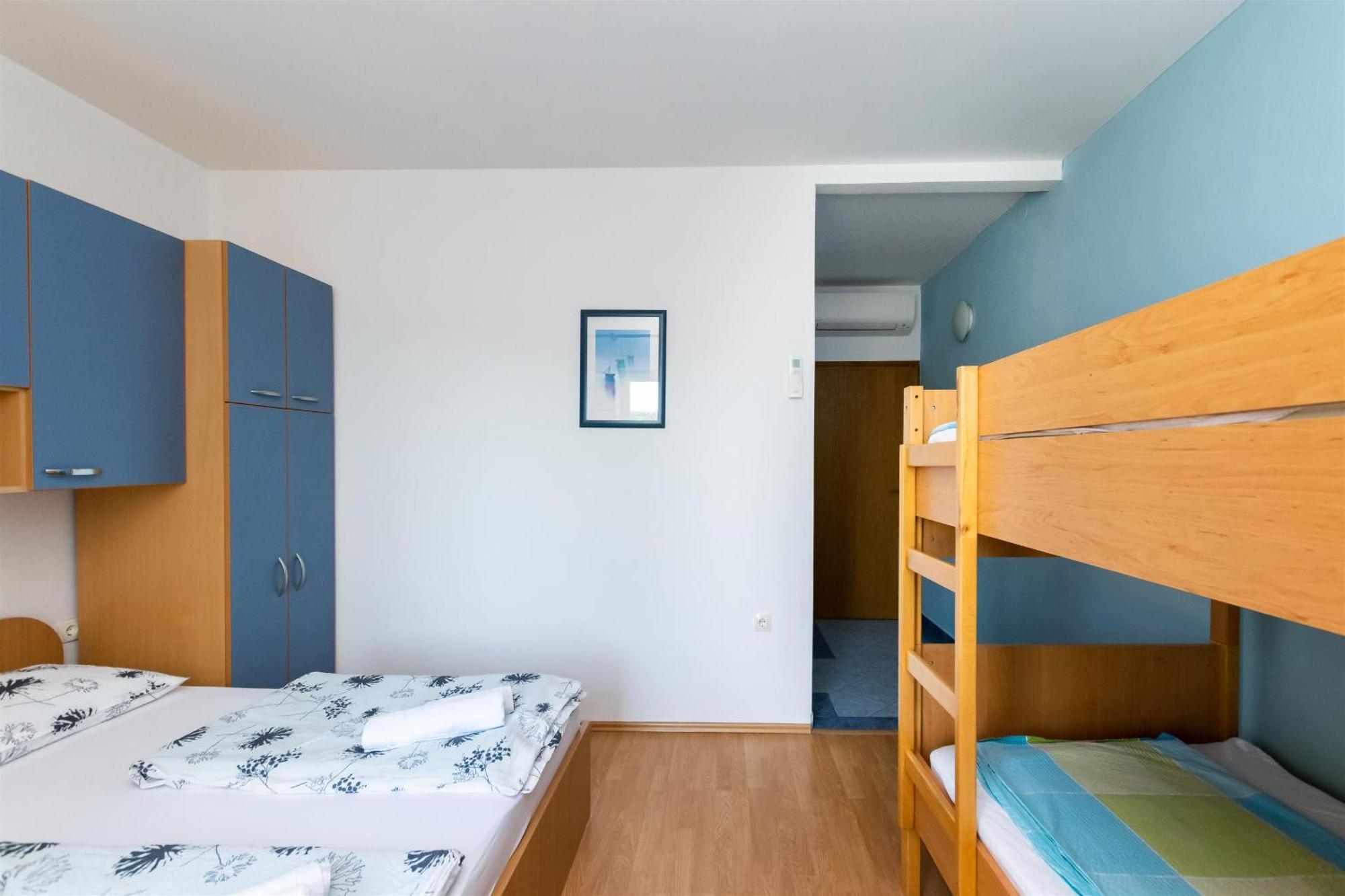 Apartments Miranda Lopar Ngoại thất bức ảnh