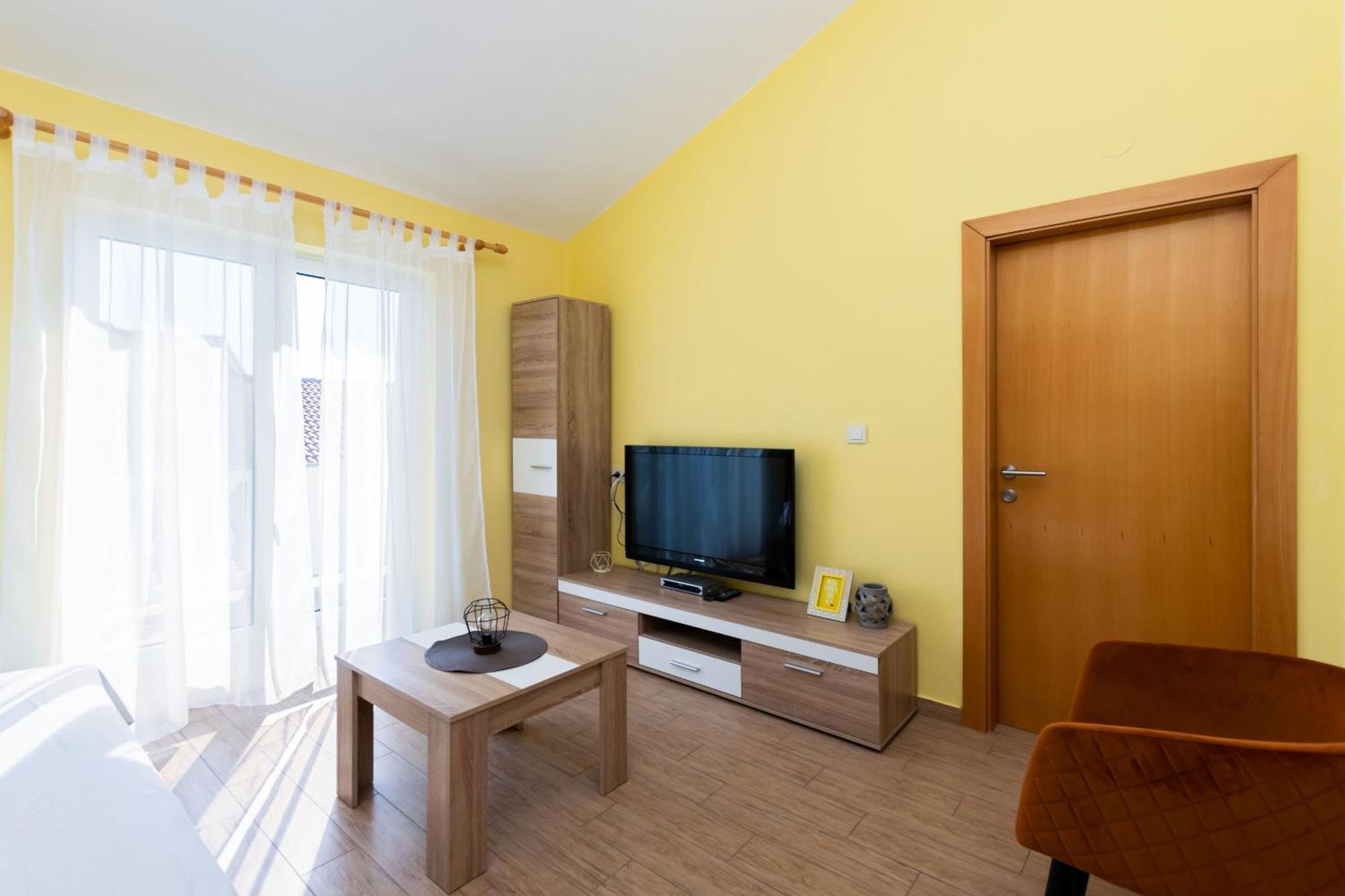 Apartments Miranda Lopar Ngoại thất bức ảnh