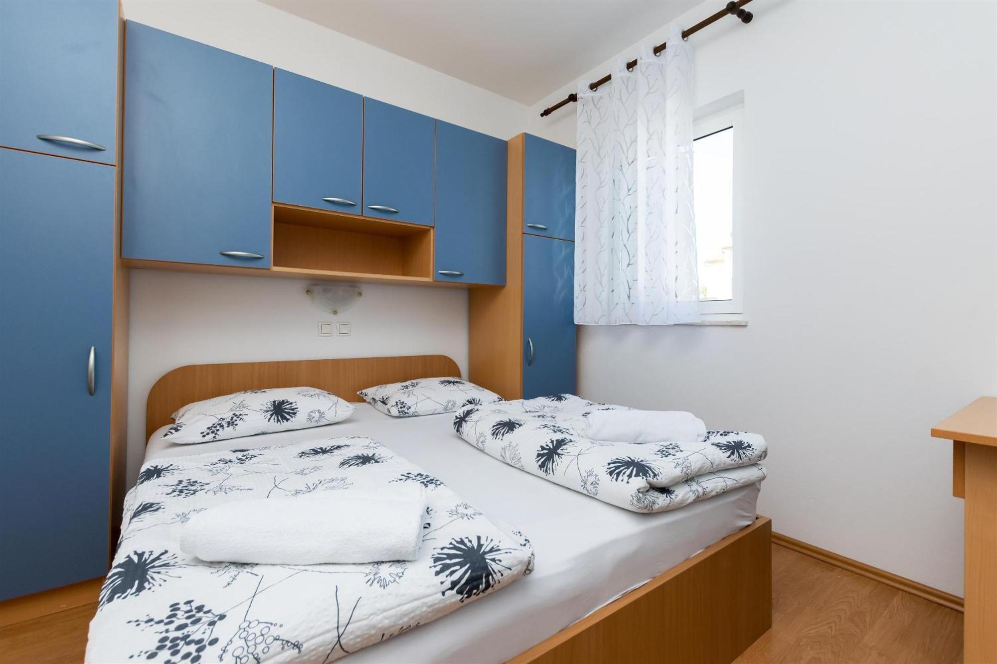 Apartments Miranda Lopar Ngoại thất bức ảnh